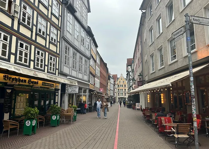 Eich-Penthouse, Zentral Am Stadtwald Mit Ausblick Ueber Die Stadt, 24H Self Check-In, Netflix, Disneyplus