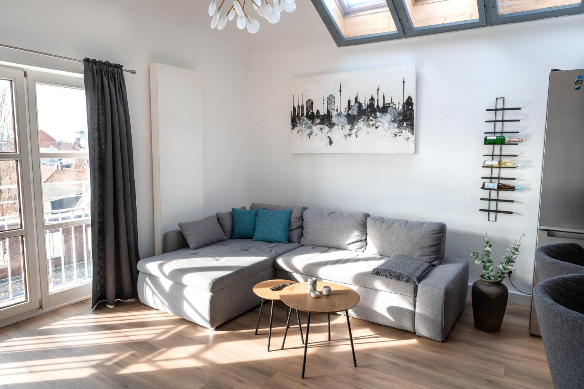 Eich-penthouse, Zentral Am Stadtwald Mit Ausblick Ueber Stadt, 24h Self Check-in, Netflix, Disneyplus